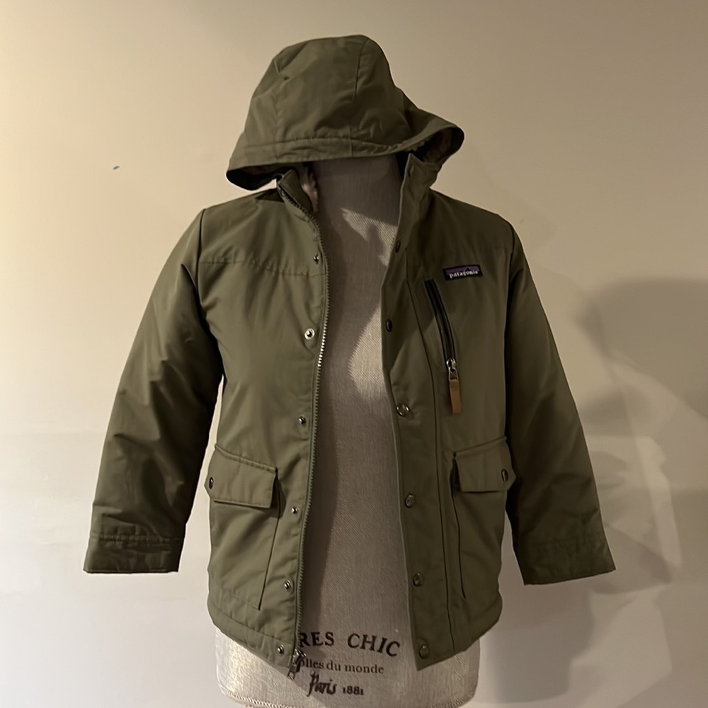 Patagonia Infurno Boys Size 7-8 winter coat hood Olive Green